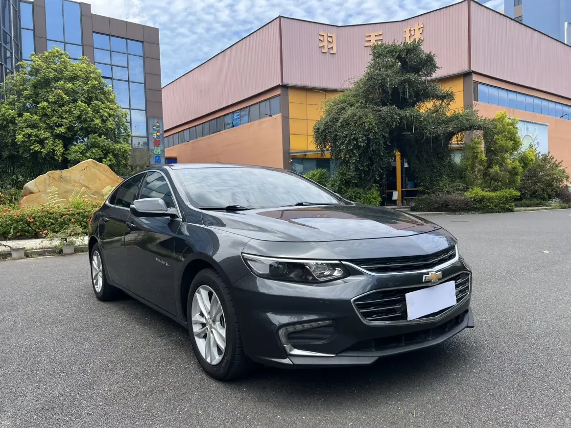 Chevrolet Malibu XL