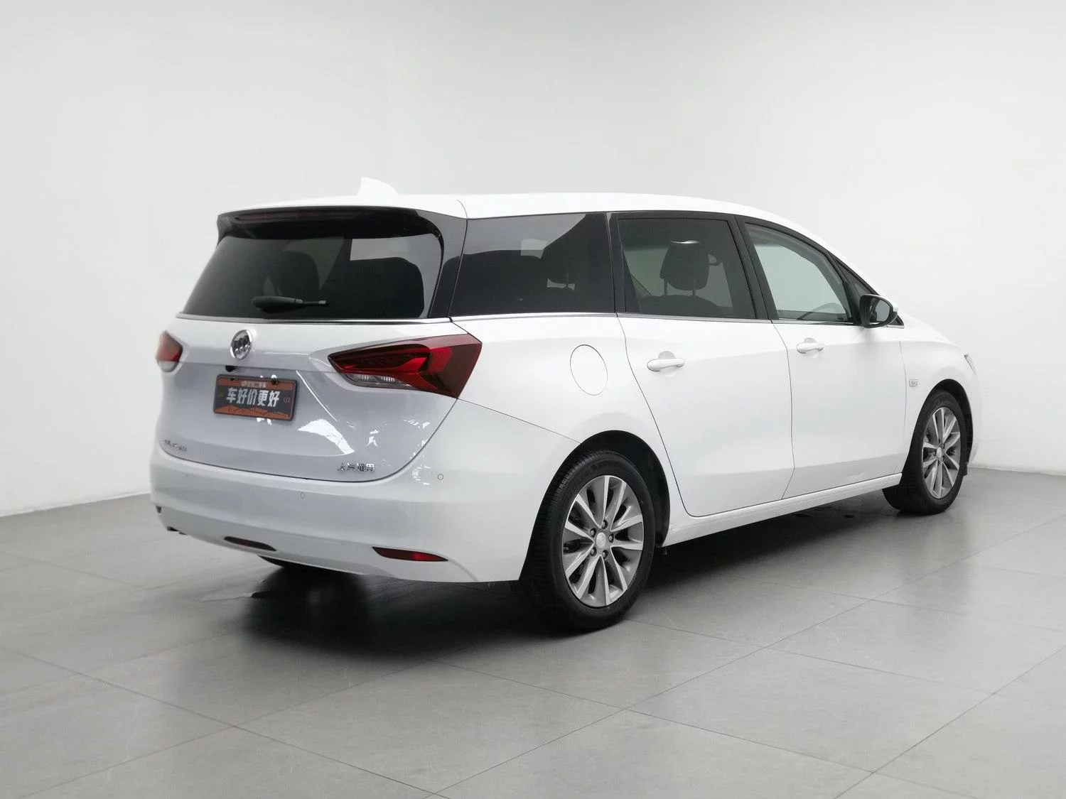 Buick GL6