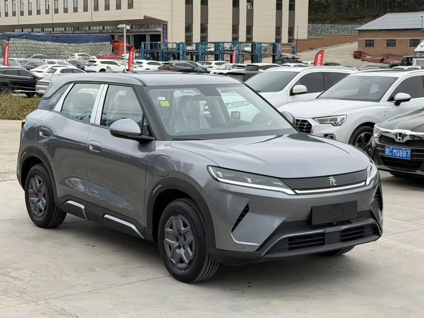 BYD Yuan UP