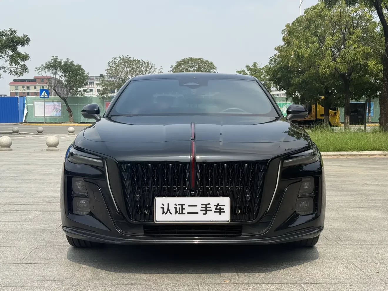 Hongqi H5