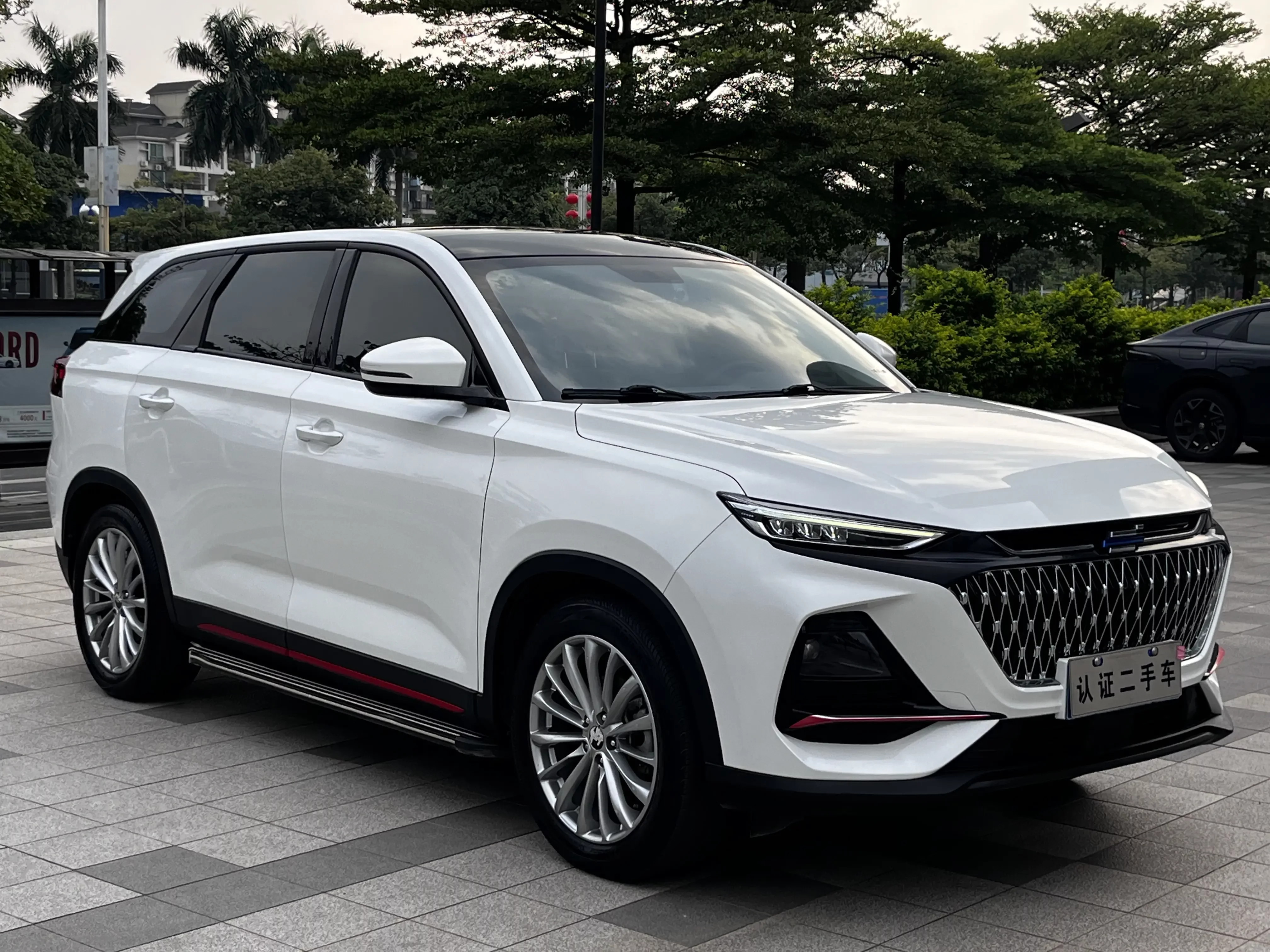 Oshan Changan Auchan X7 PLUS