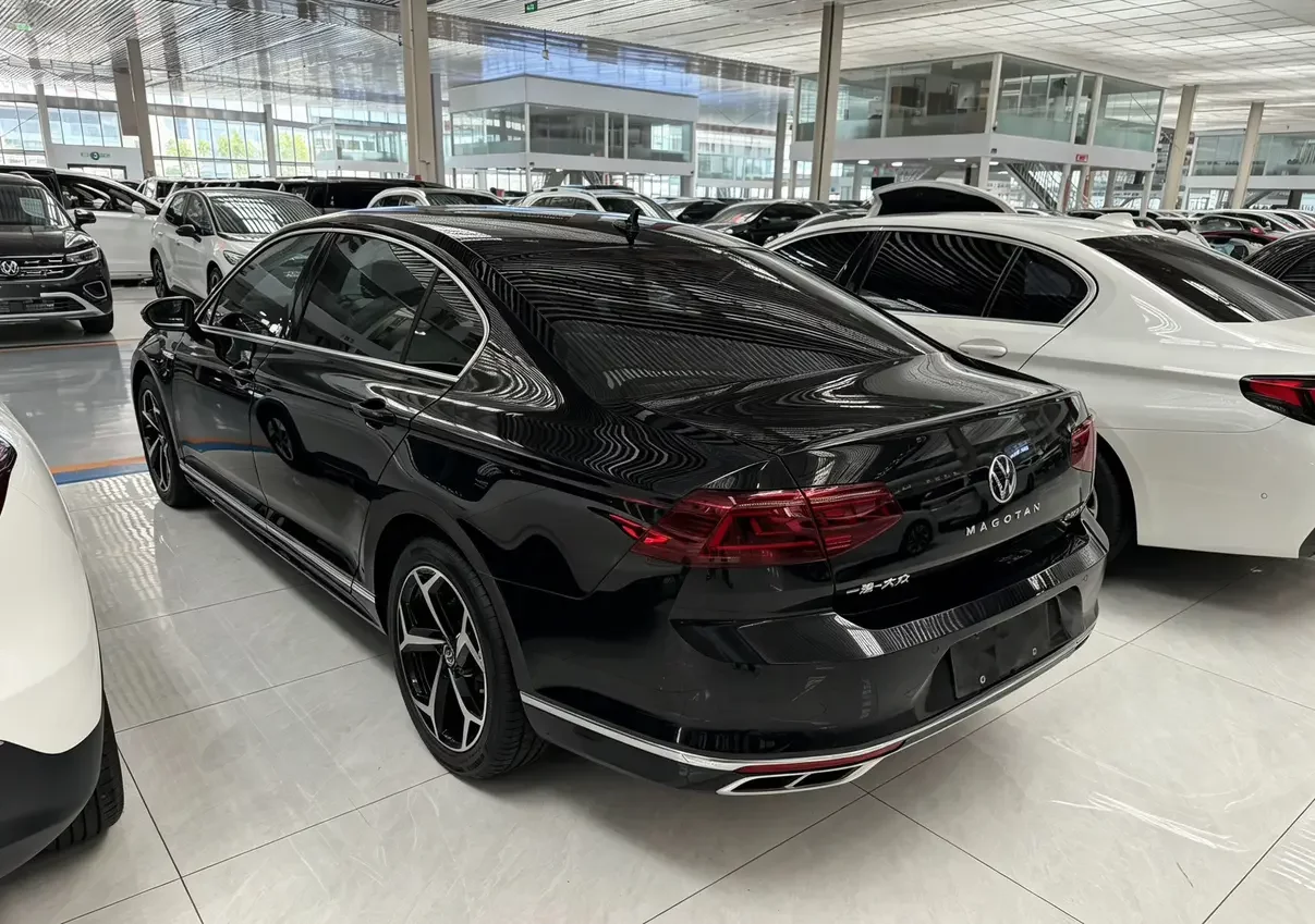 Volkswagen Magotan