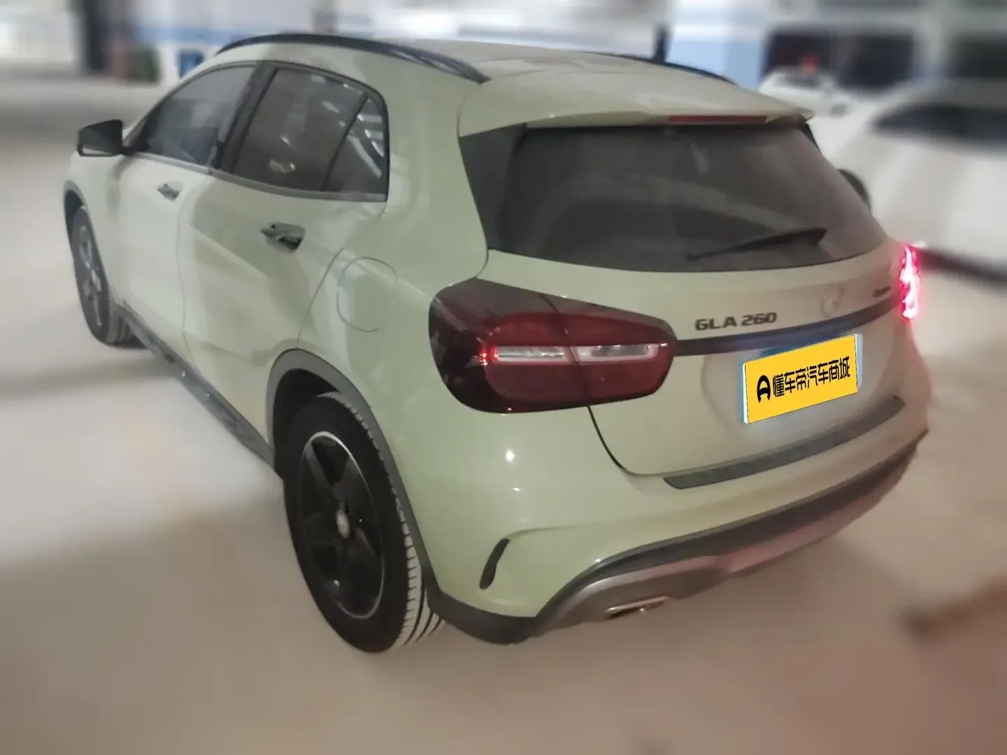 Mercedes-Benz GLA