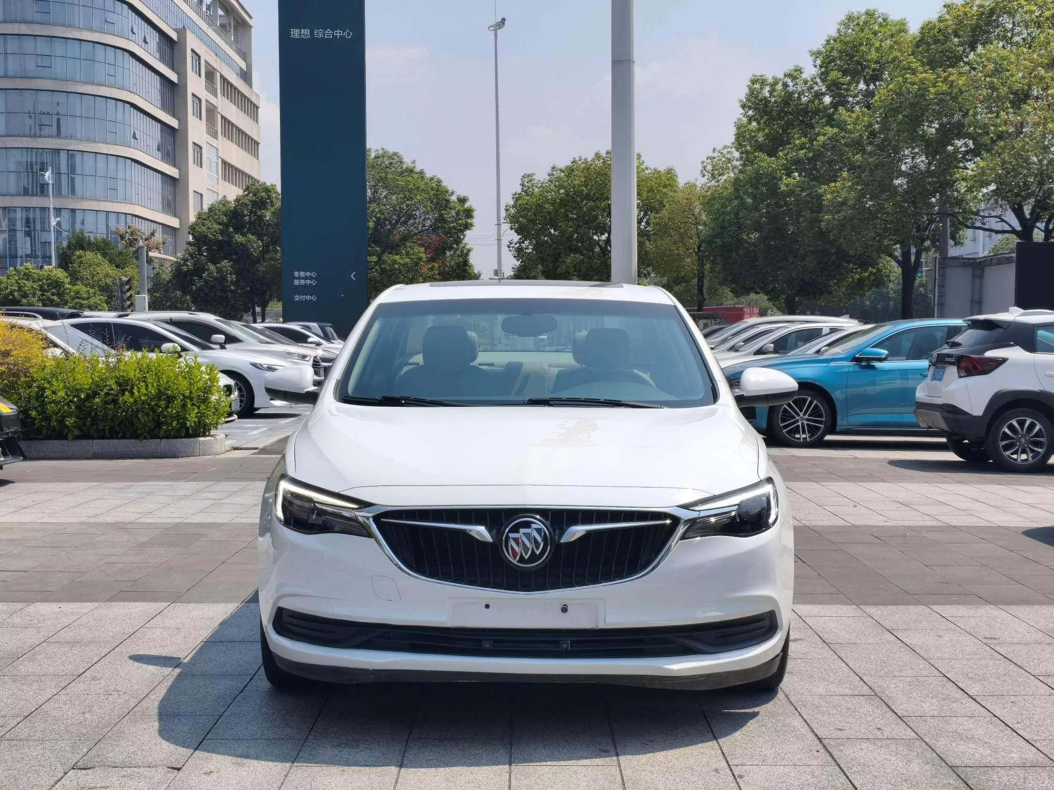 Buick Yinglang