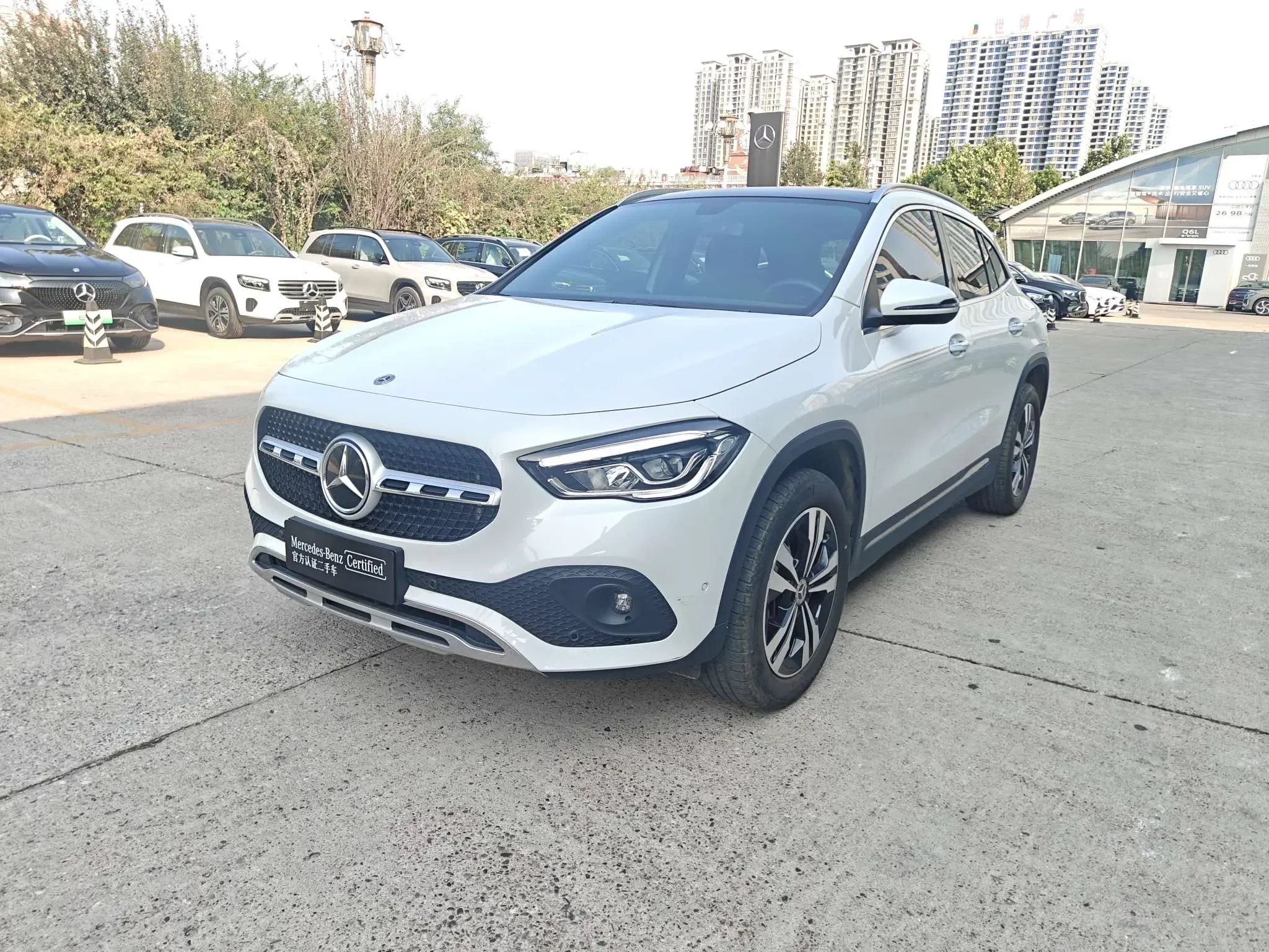 Mercedes-Benz GLA