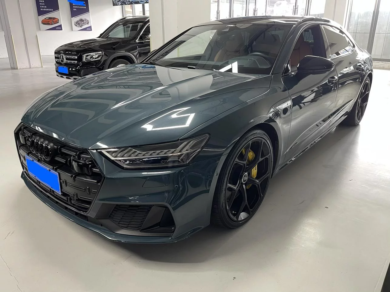 AUDI A7L