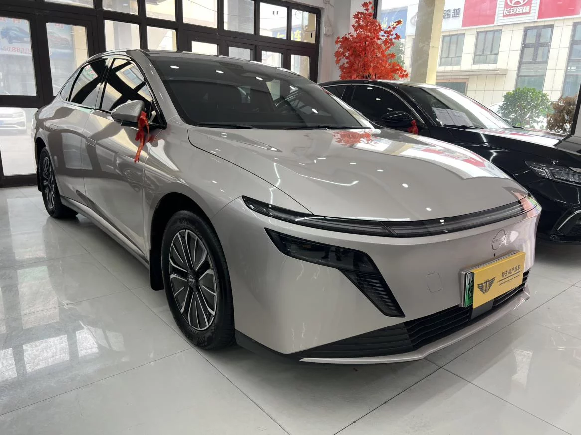 Nissan N6