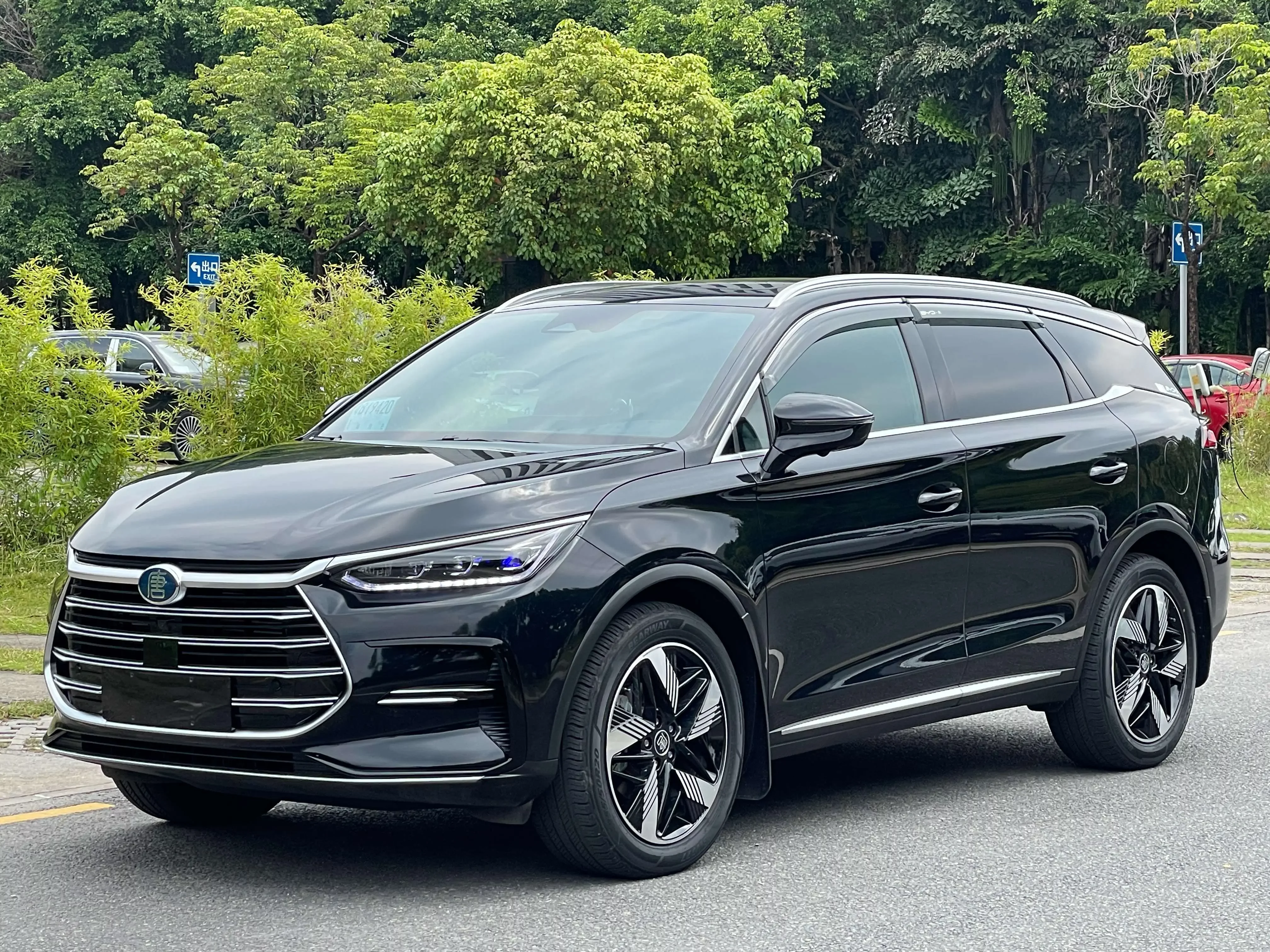 BYD Tang DM