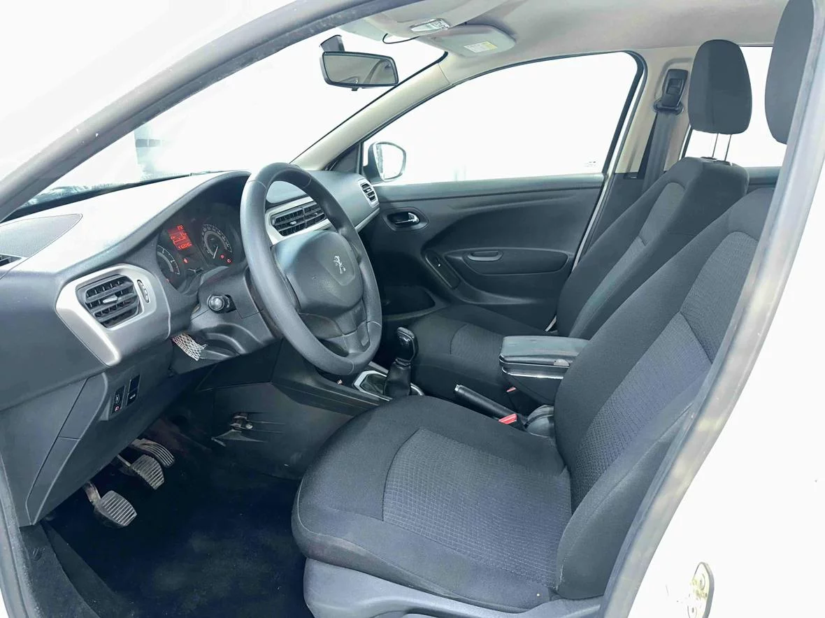 Peugeot 301