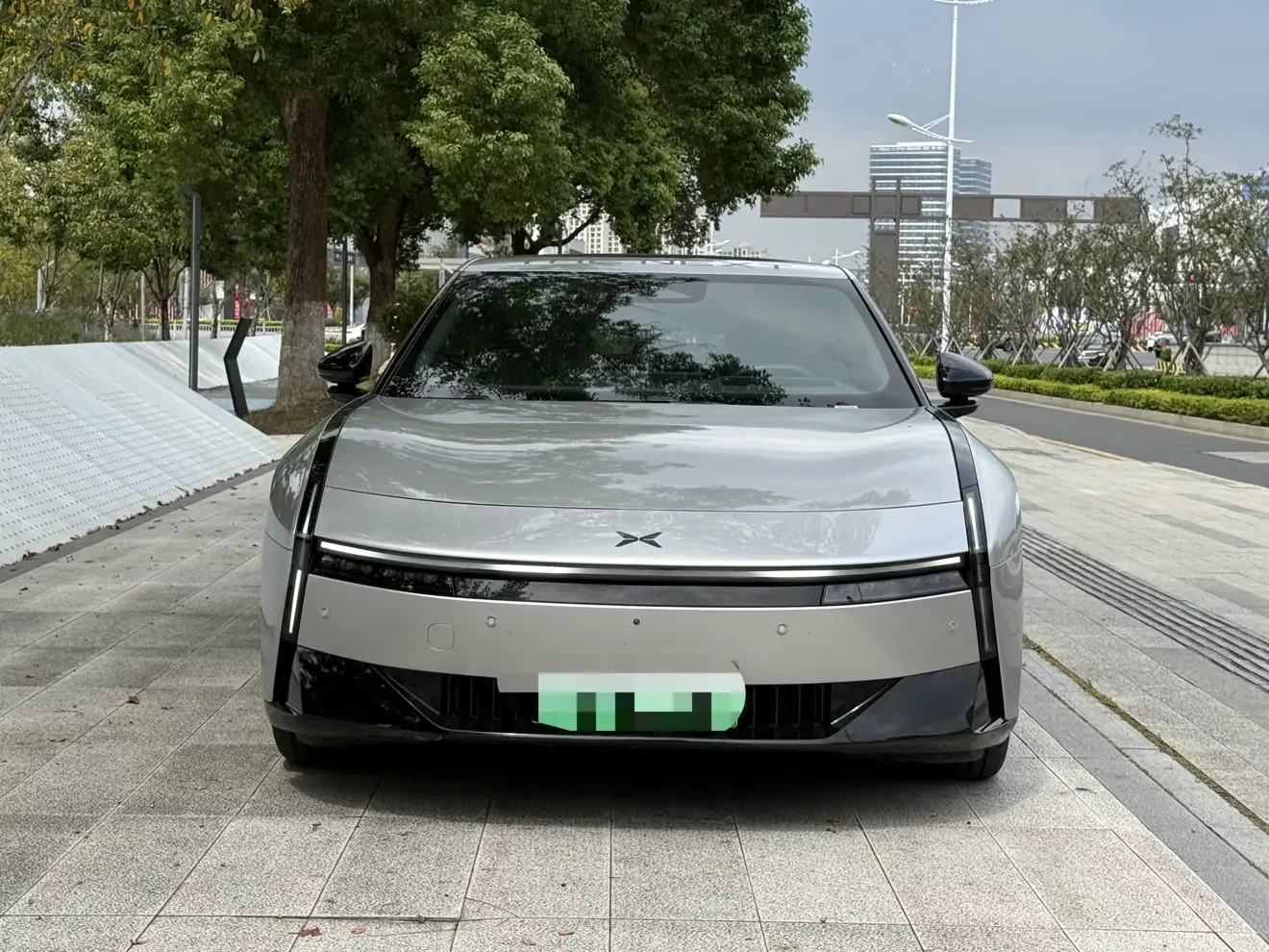XPeng P7