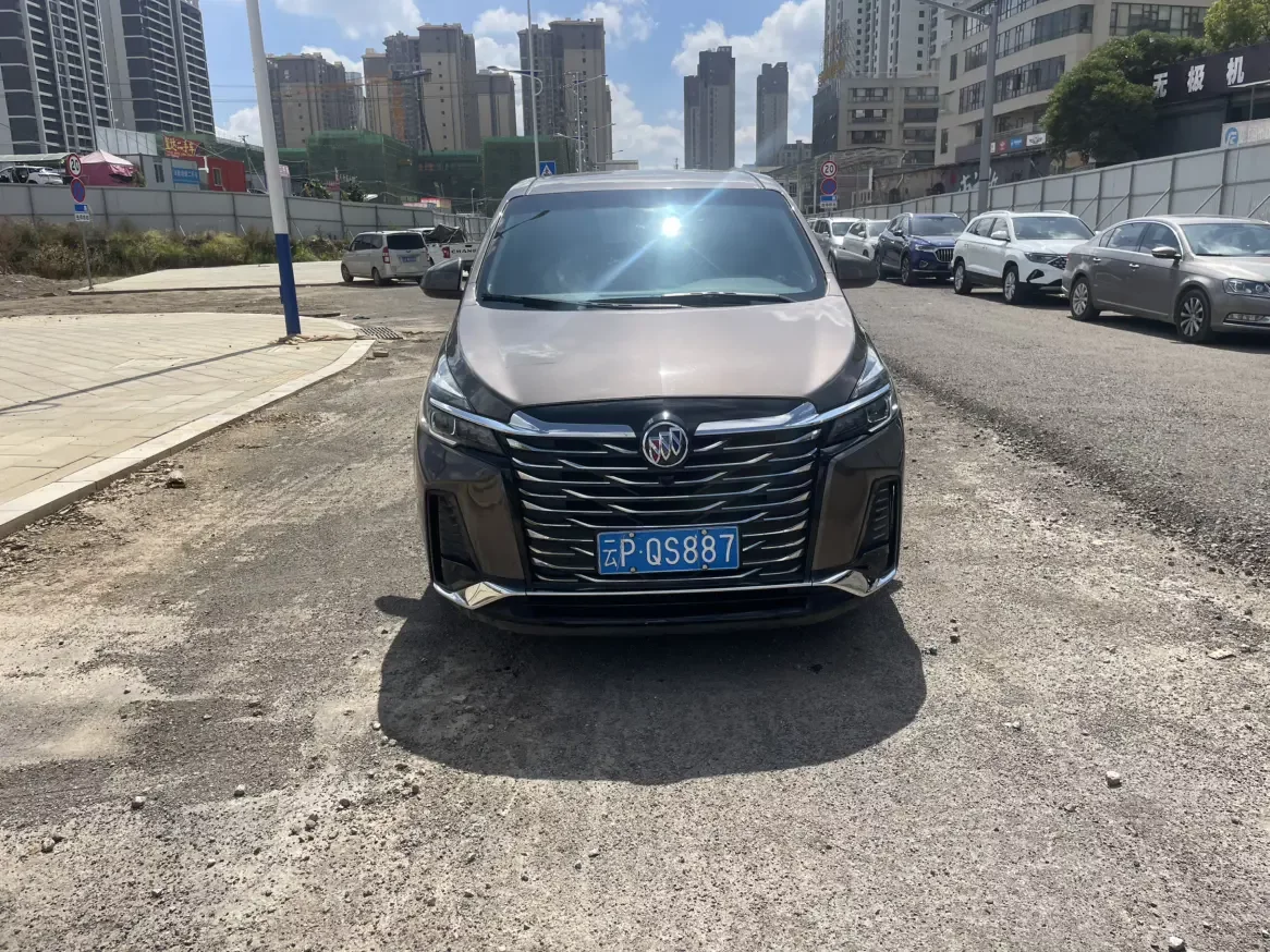 Buick GL8