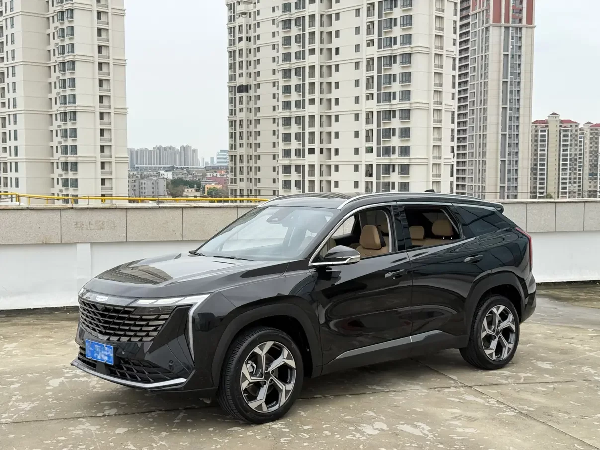 Geely Atlas L