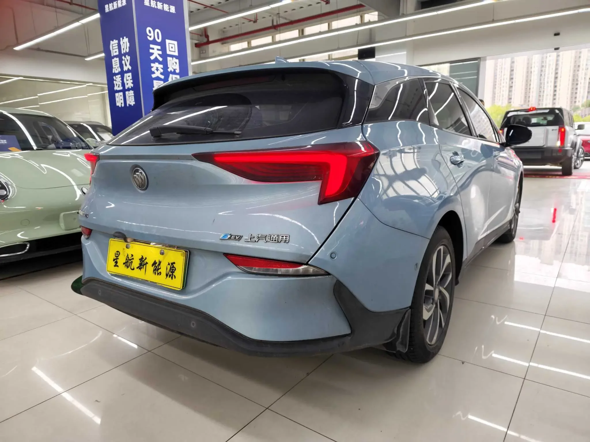 Buick Micro blue 6
