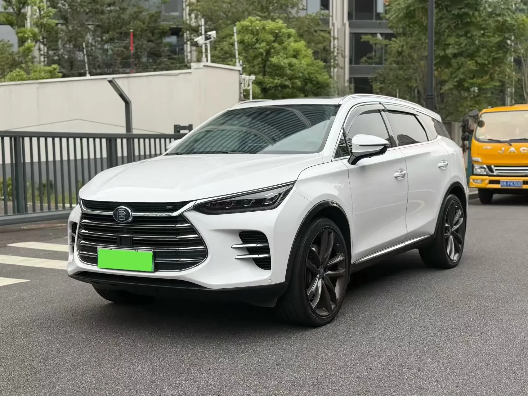 BYD Tang DM