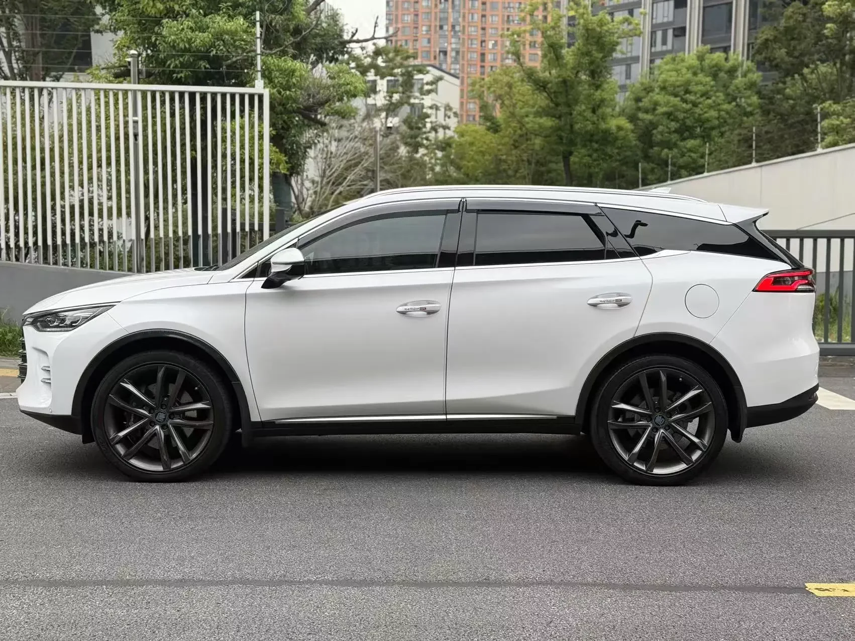 BYD Tang DM