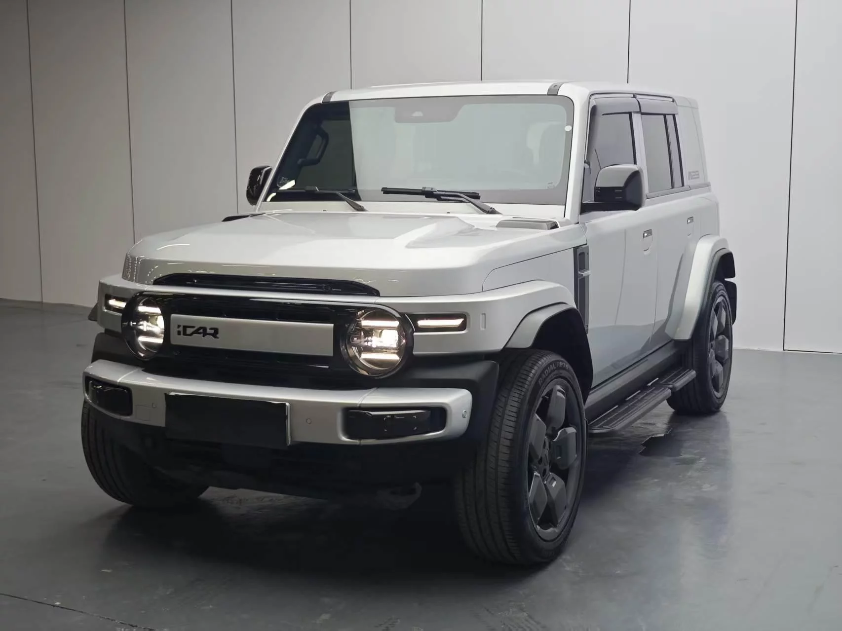 iCAR Super V23