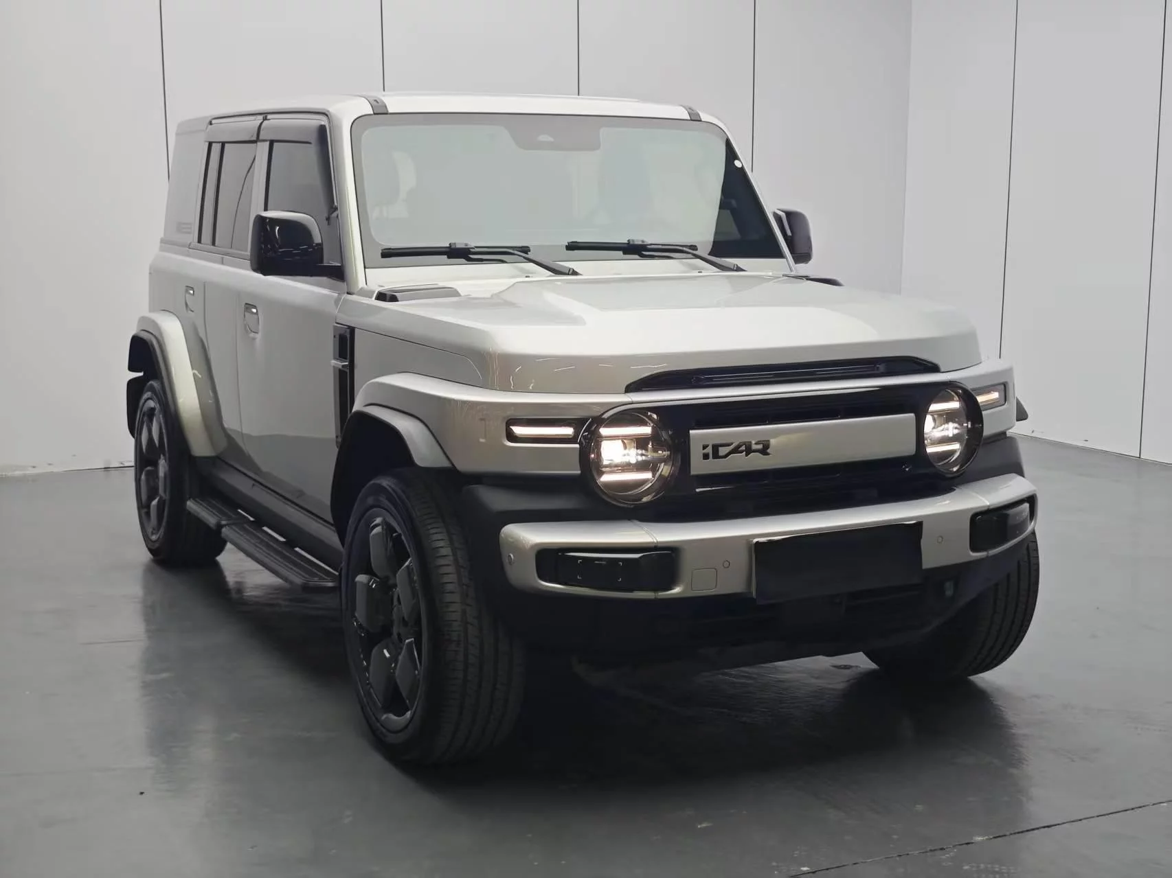 iCAR Super V23
