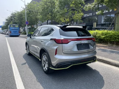 Haval Harvard Red Rabbit