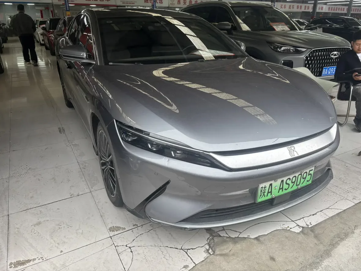 BYD Han EV