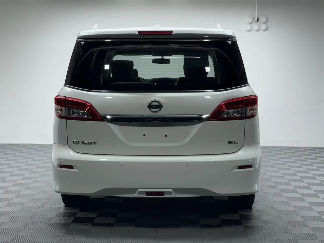 Nissan Quest