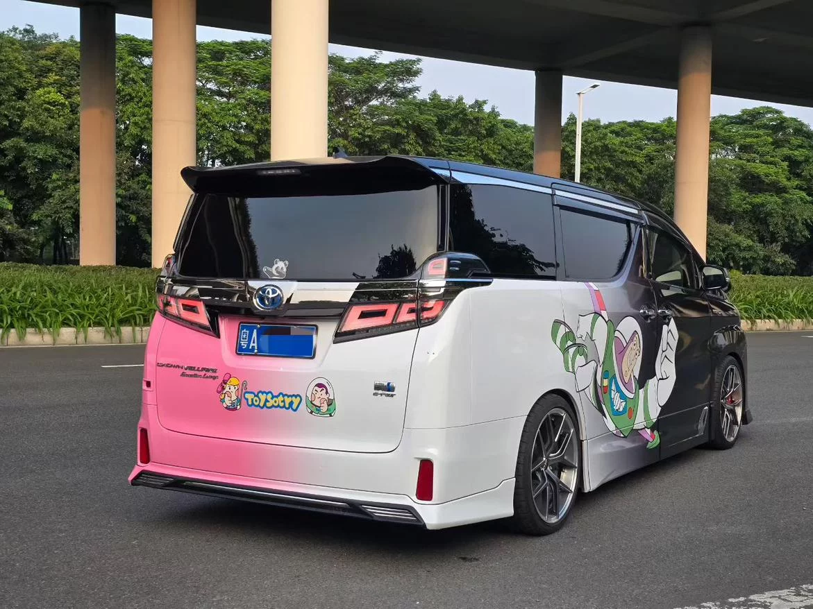 Toyota Crown Wellfire