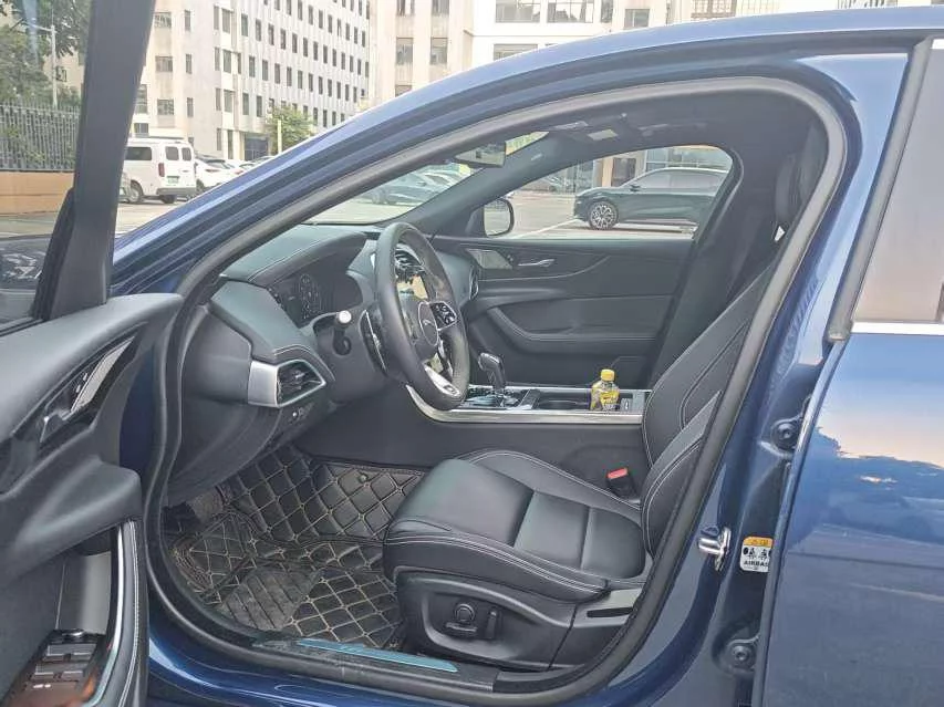 Jaguar XEL