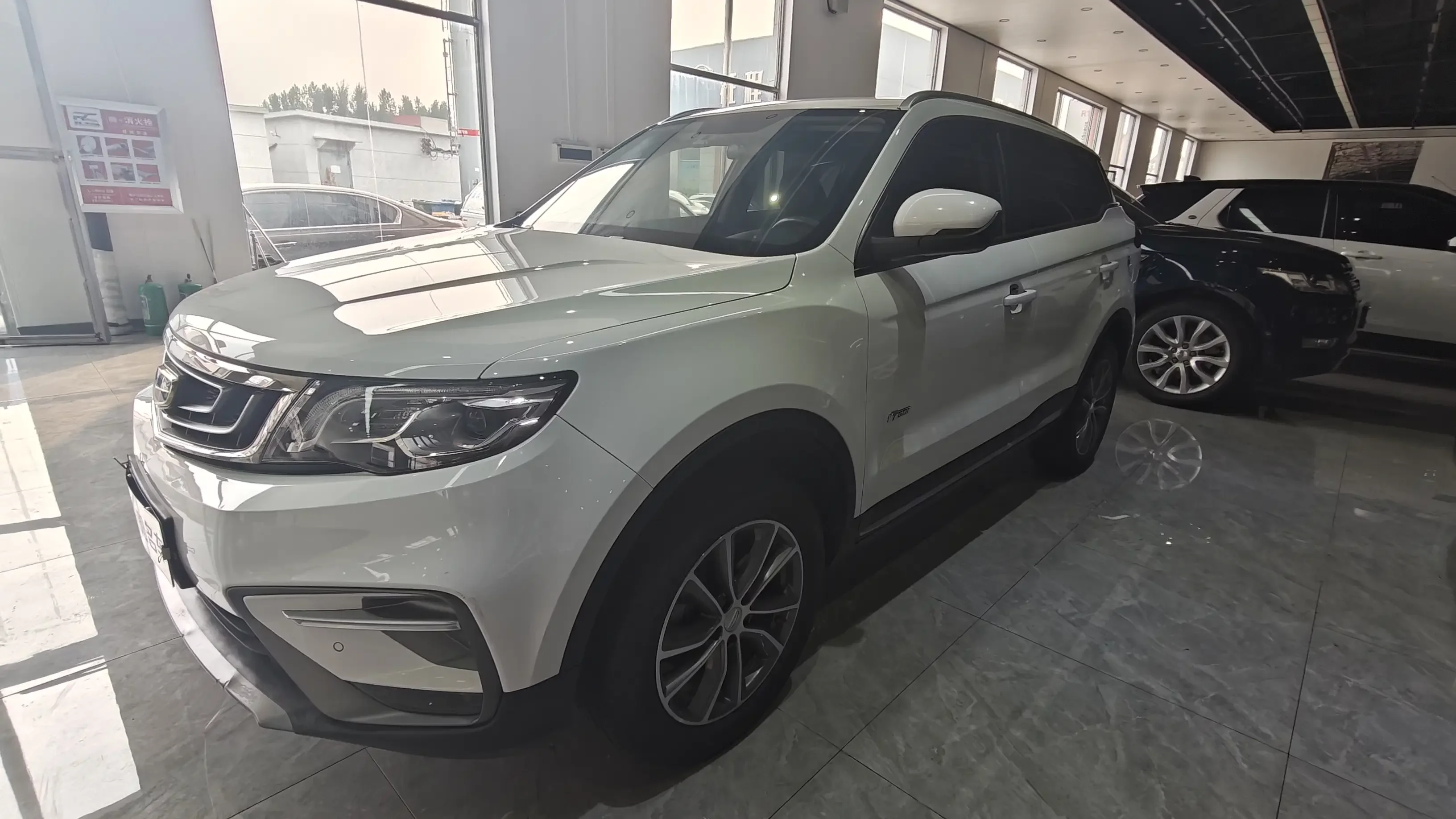 Geely Atlas
