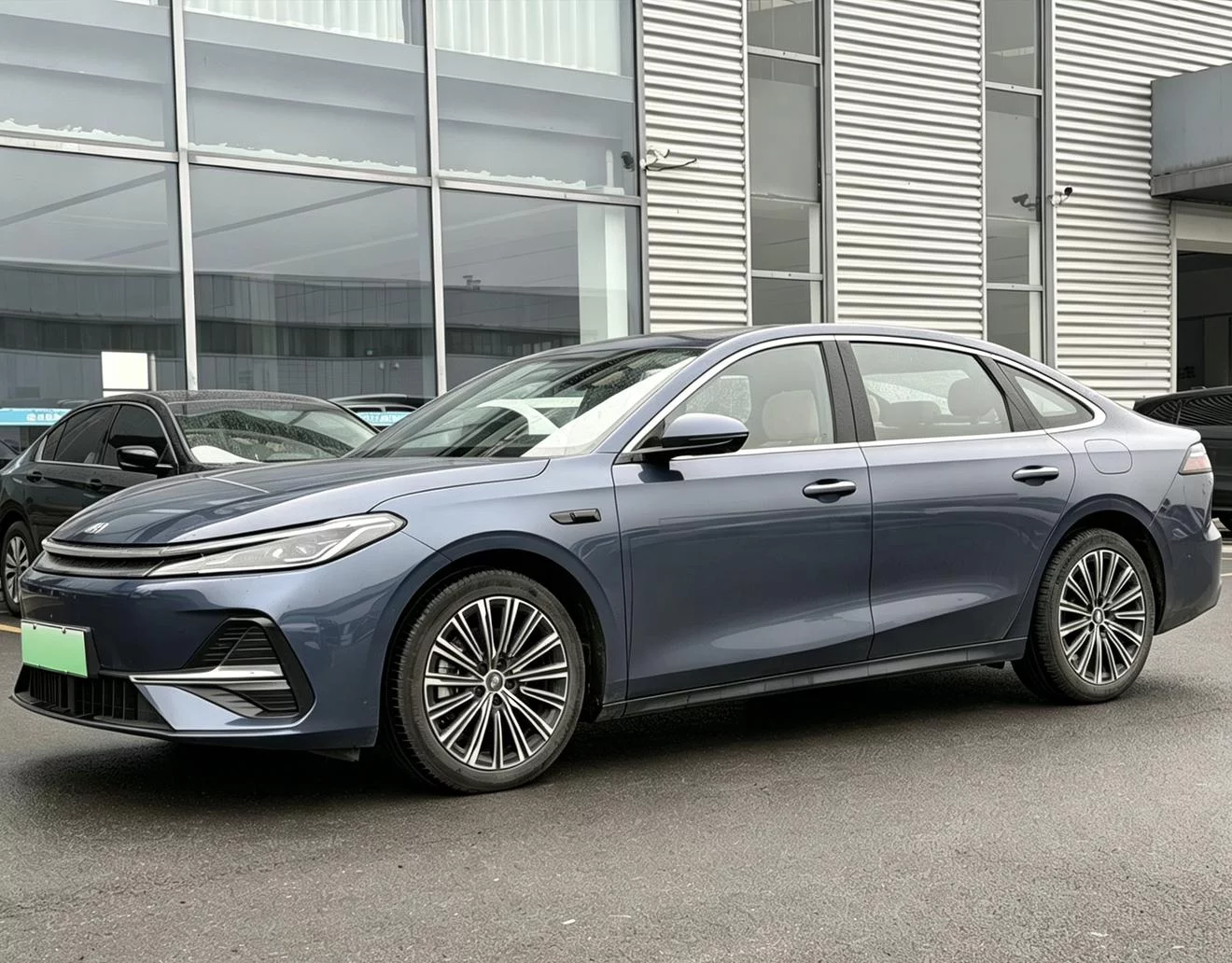 Geely Galaxy A7 EM