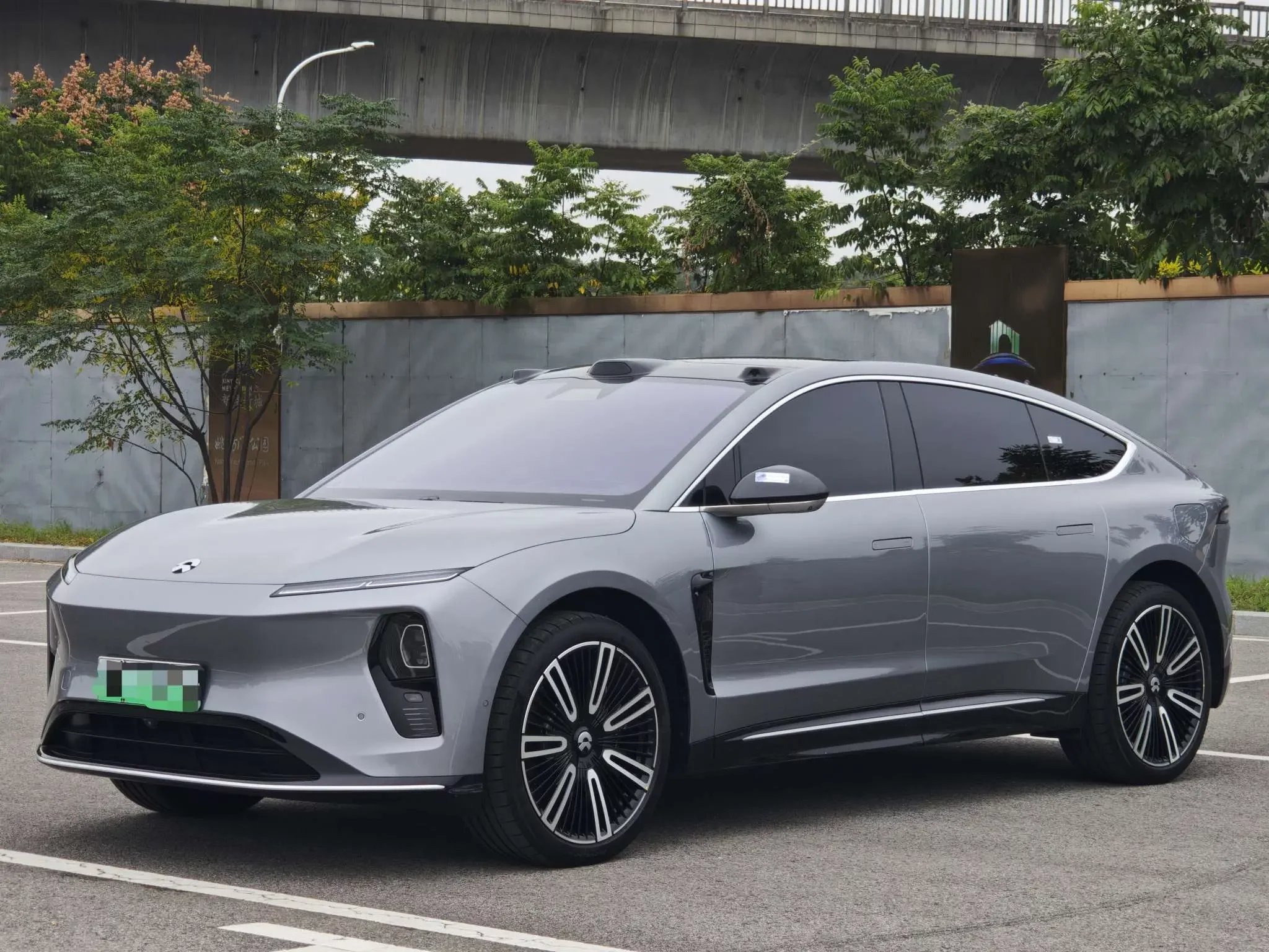 NIO ET9
