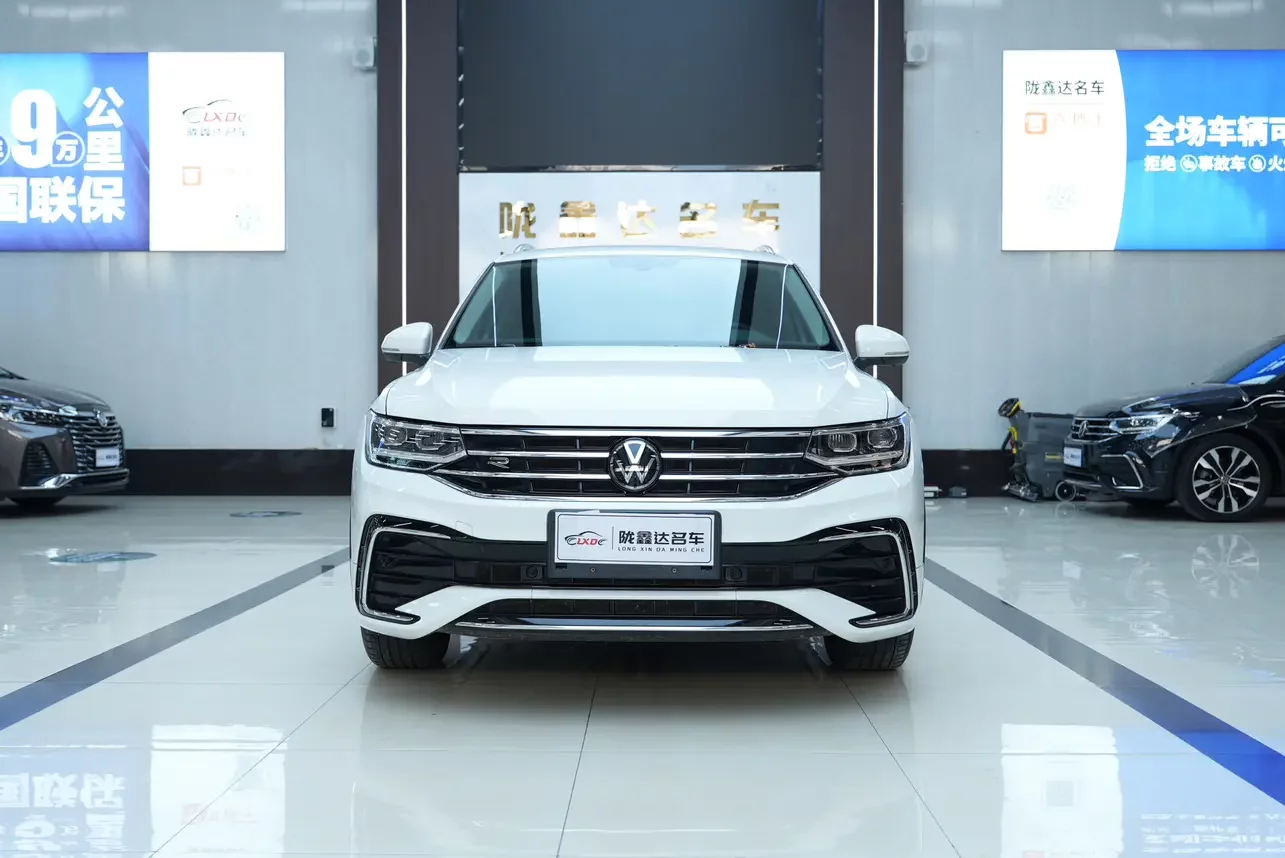 Volkswagen Tiguan L