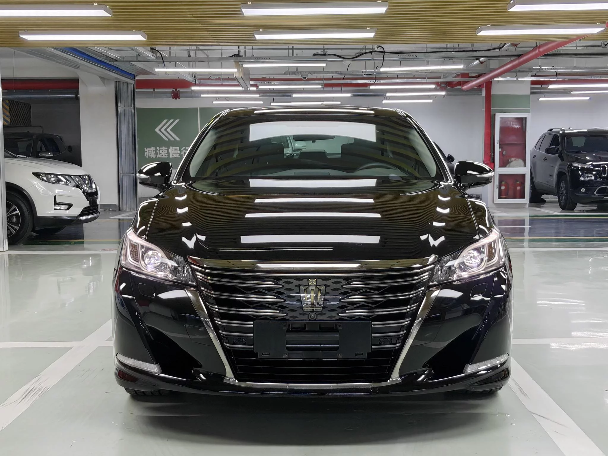 Toyota crown
