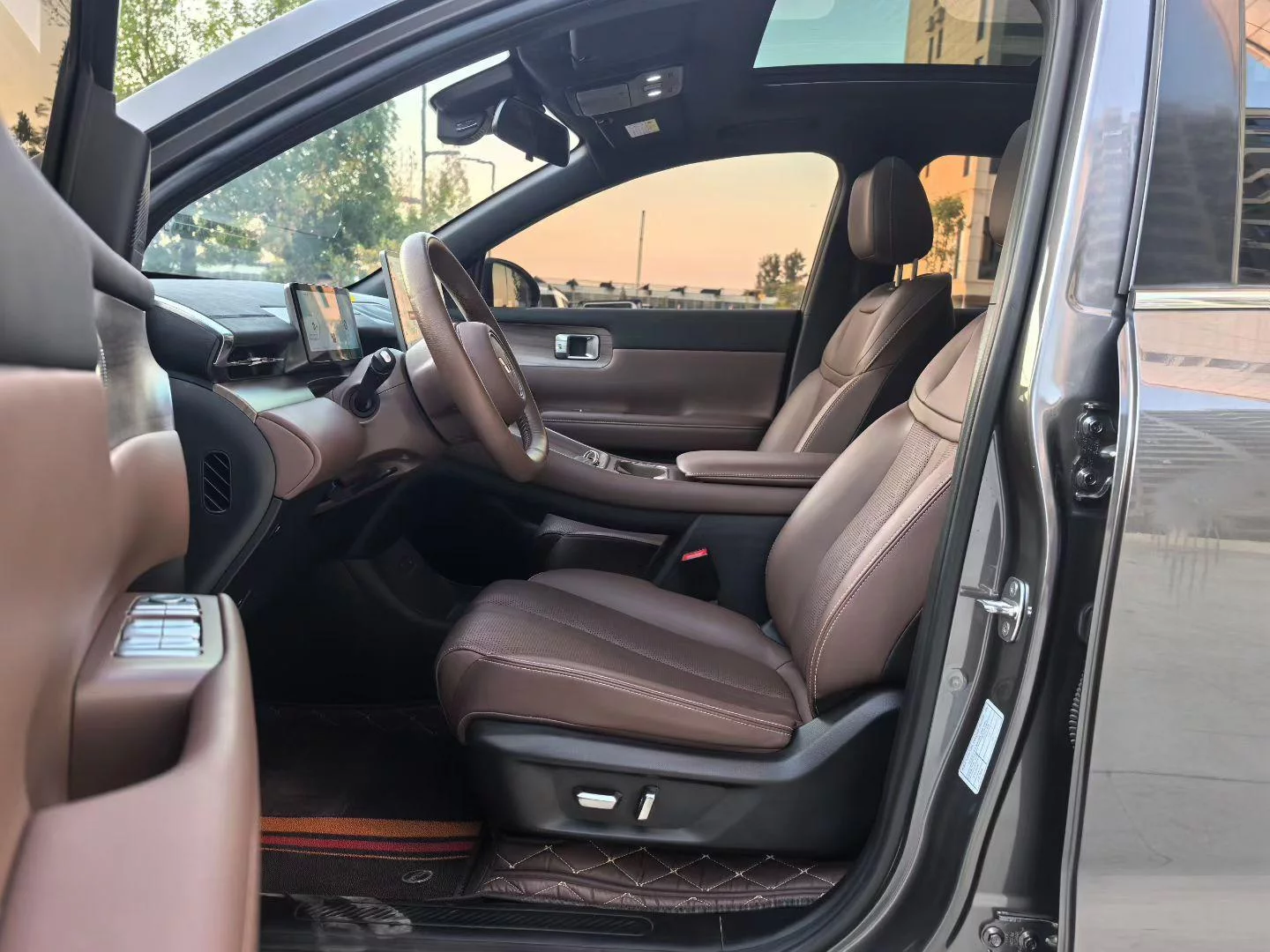 Wuling Starlight S PHEV