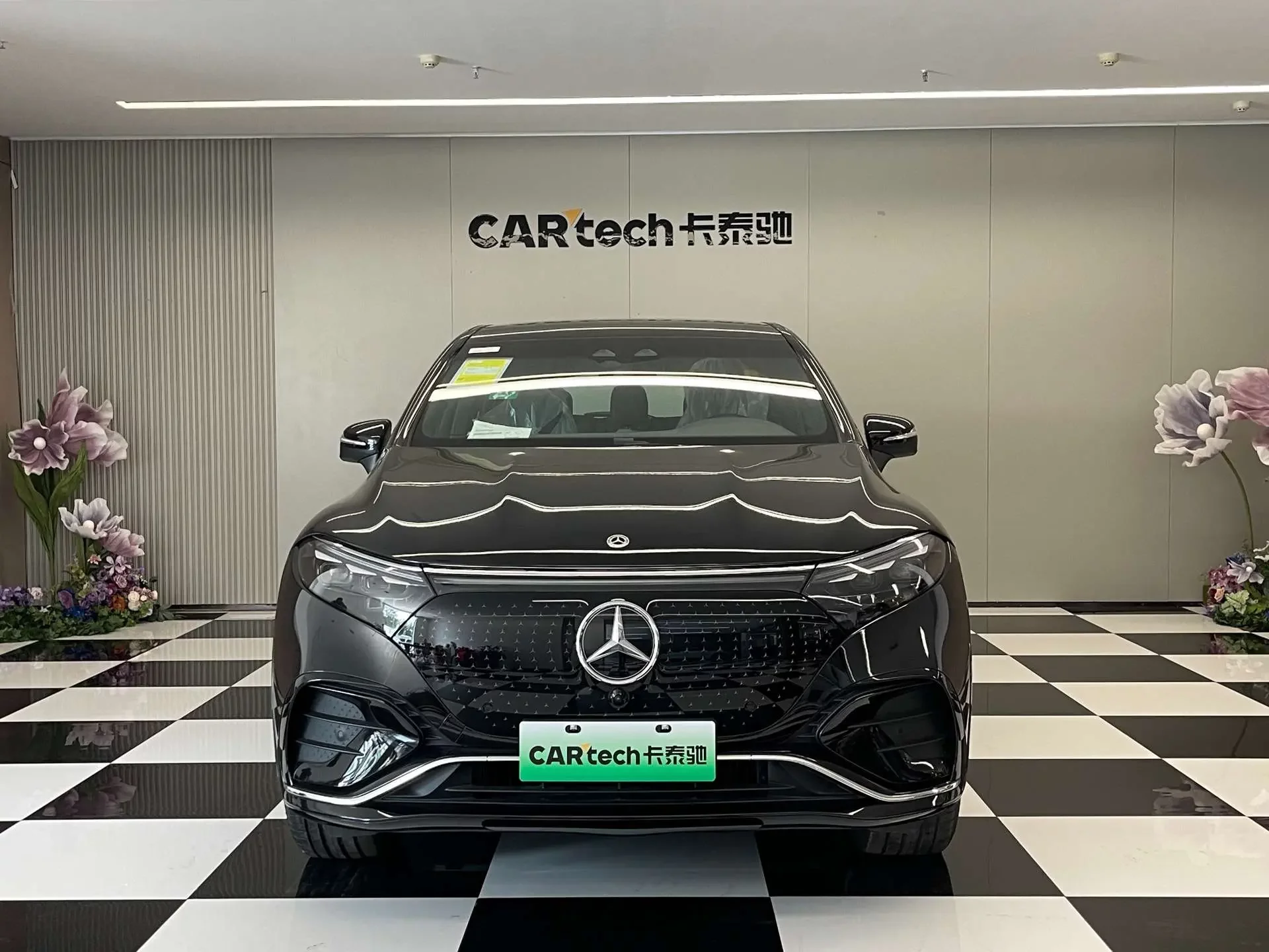 Mercedes-Benz EQS SUV