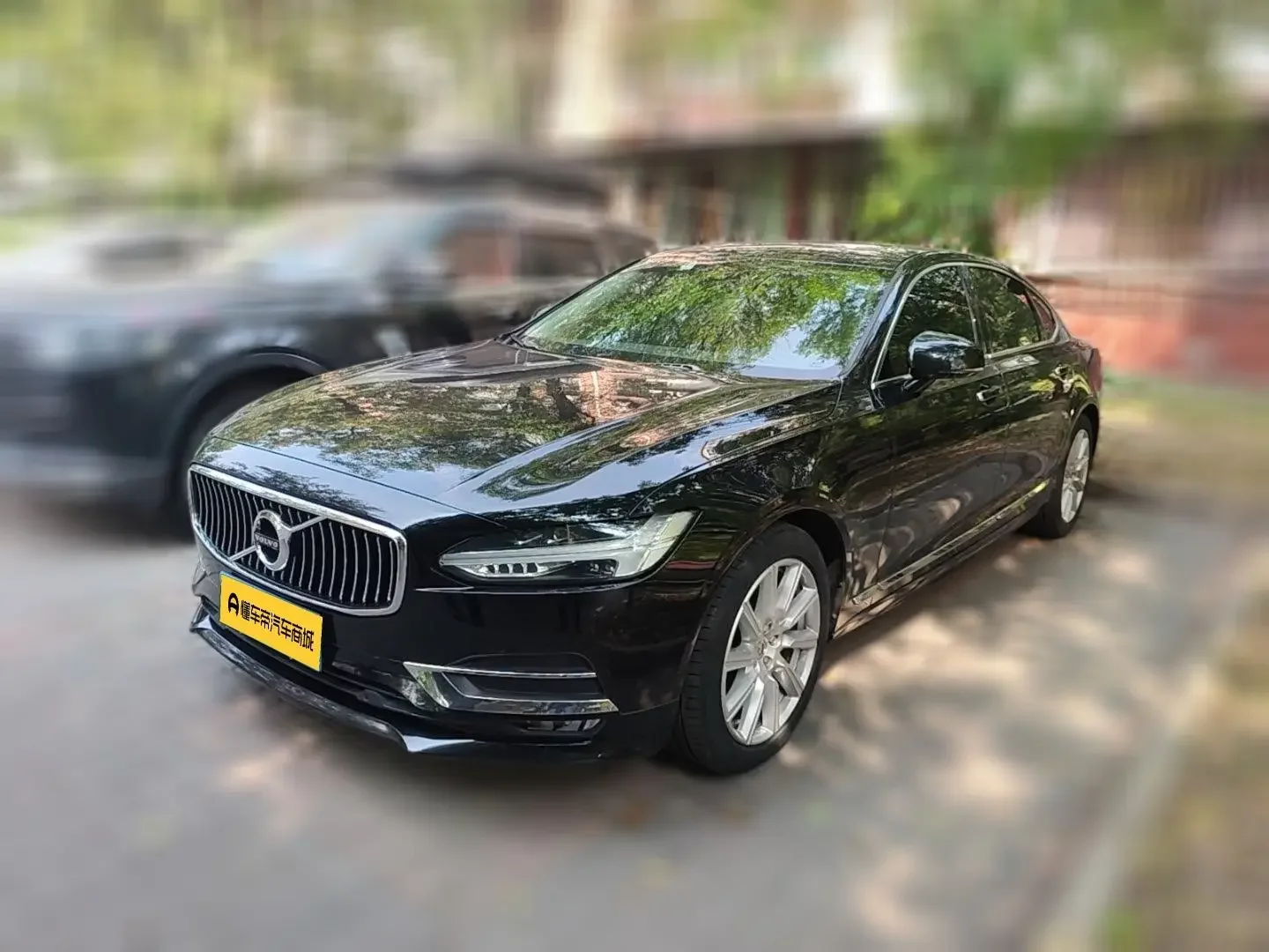 Volvo S90