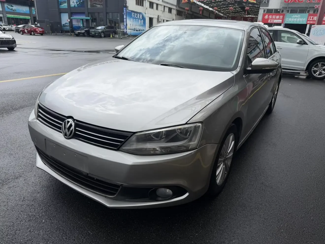 Volkswagen Sagitar  из Китая