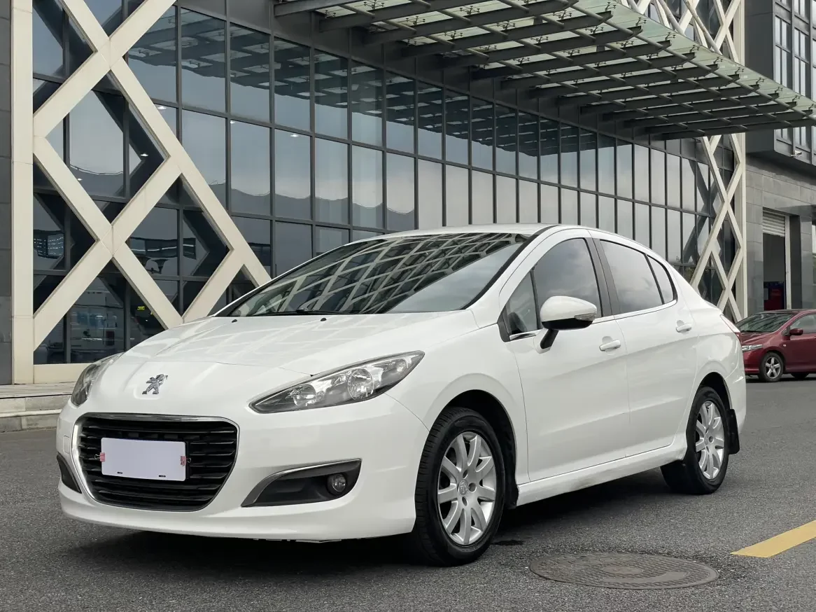 Peugeot 308  из Китая