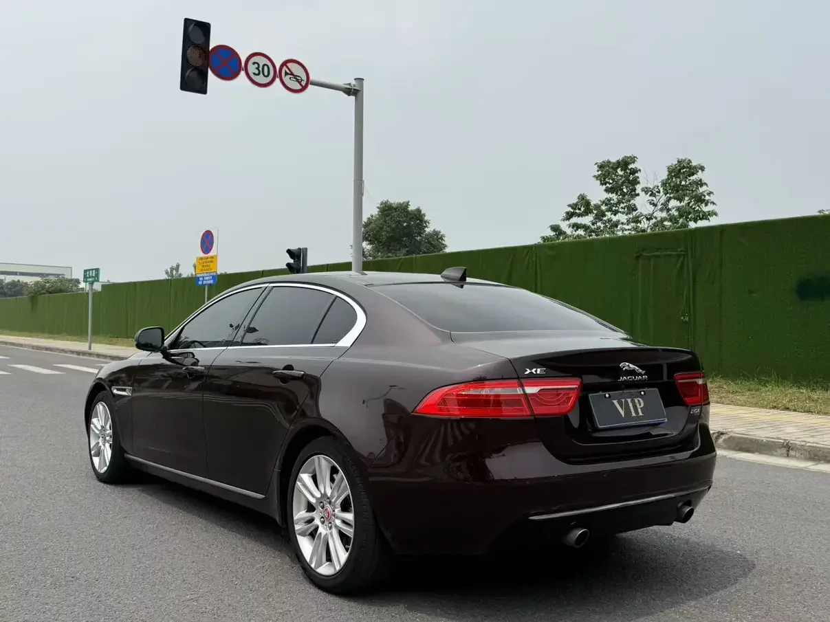 Jaguar XEL