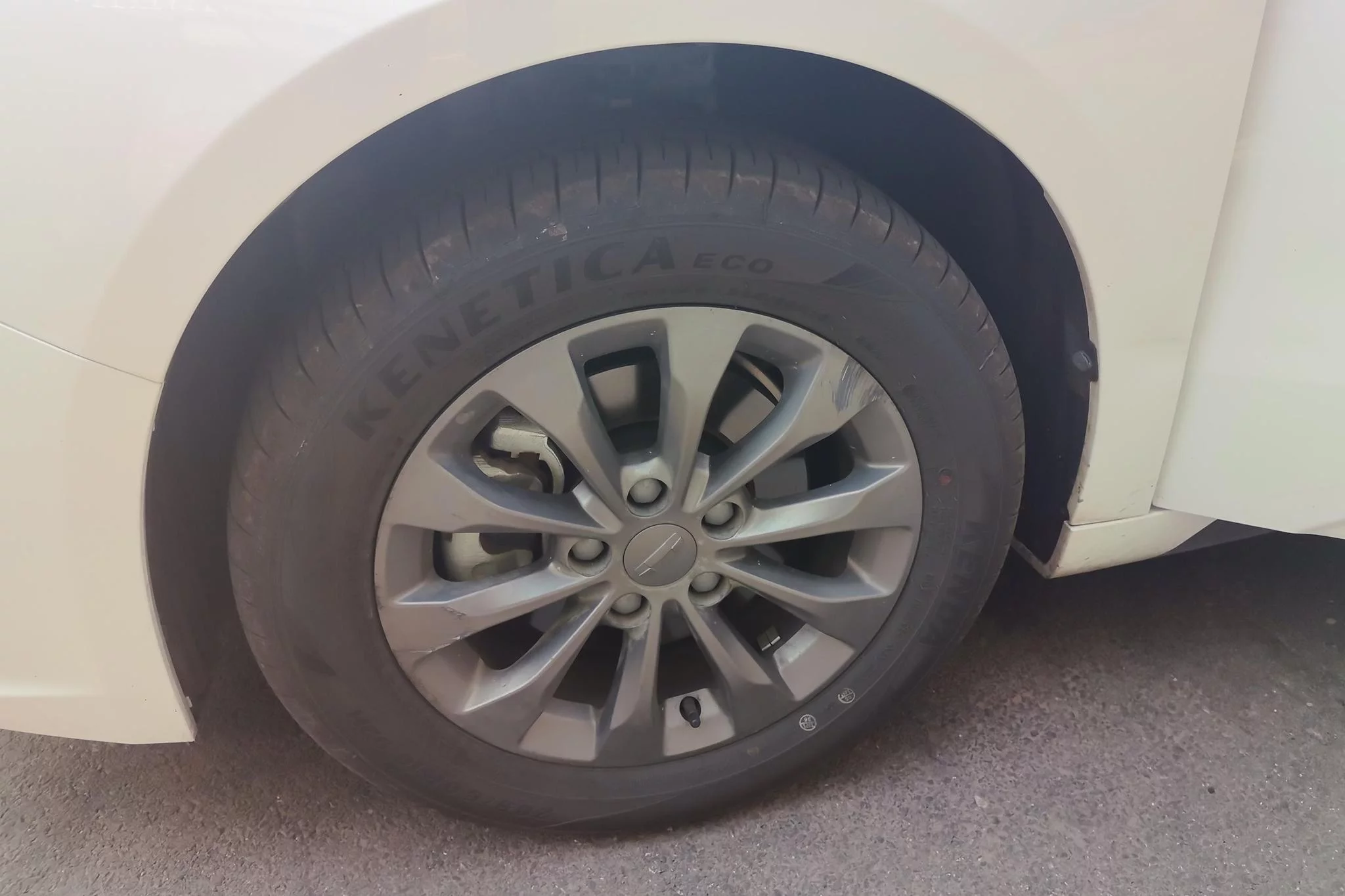 Geely Geometry A