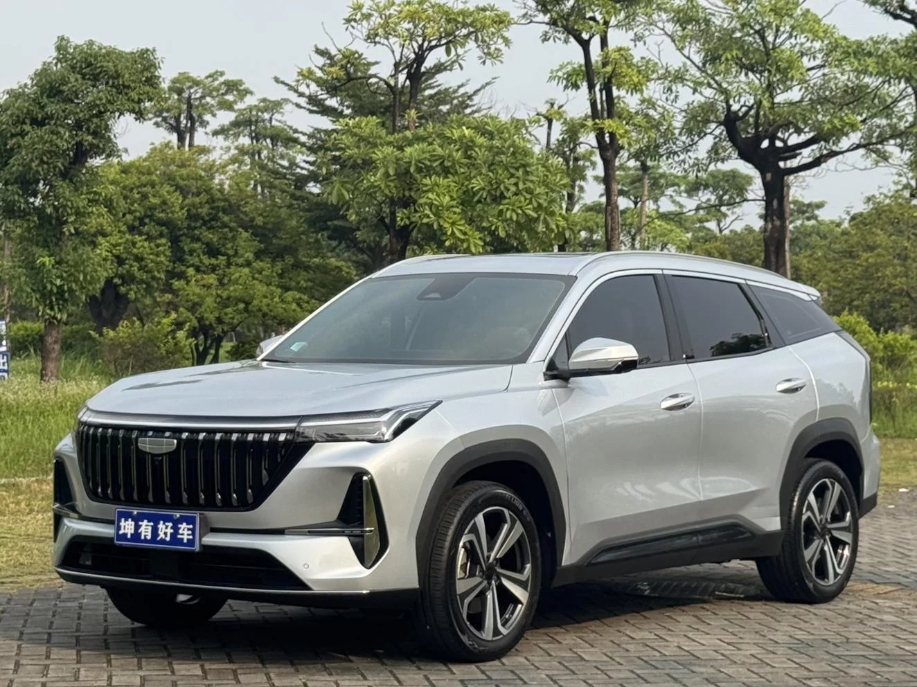 Geely Atlas L