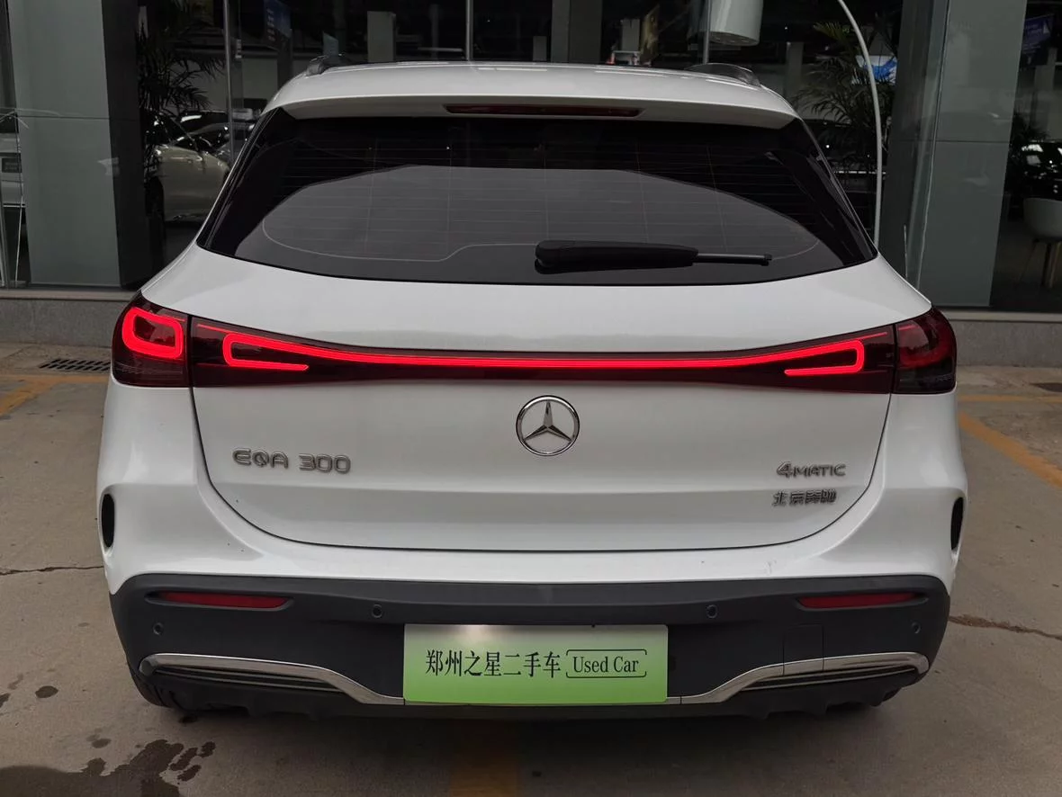 Mercedes-Benz EQA