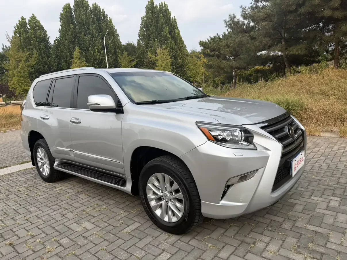 Lexus GX