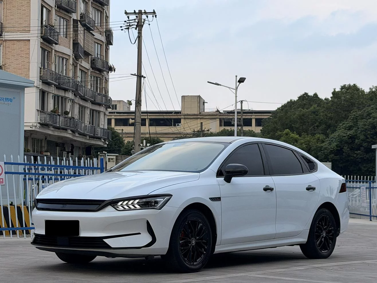 BYD QIN PLUS EV