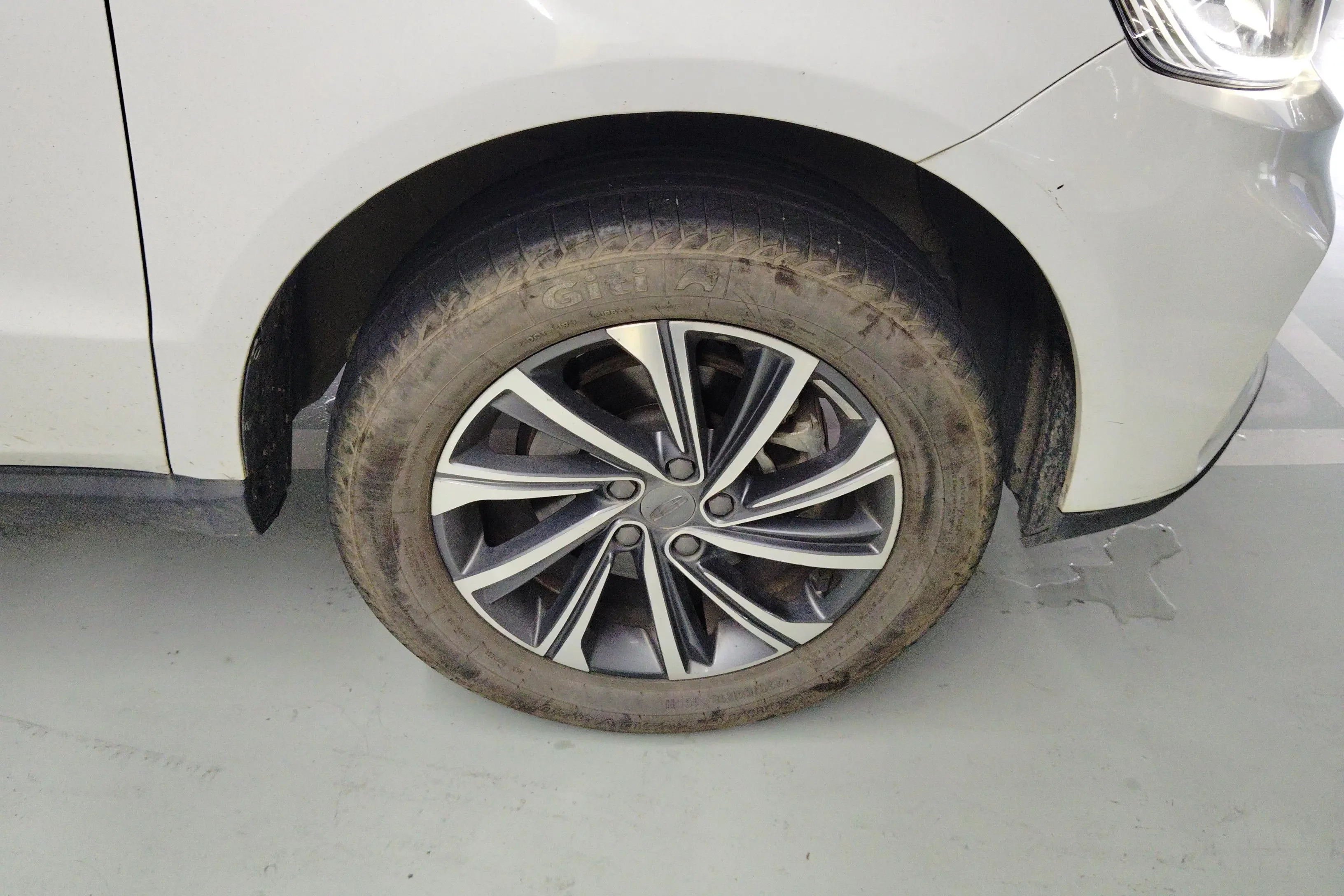 Geely Vision X6