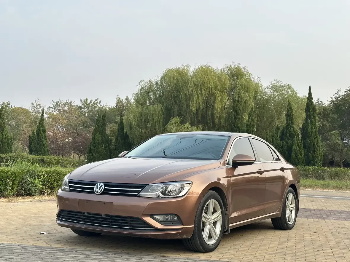 Volkswagen Lamando