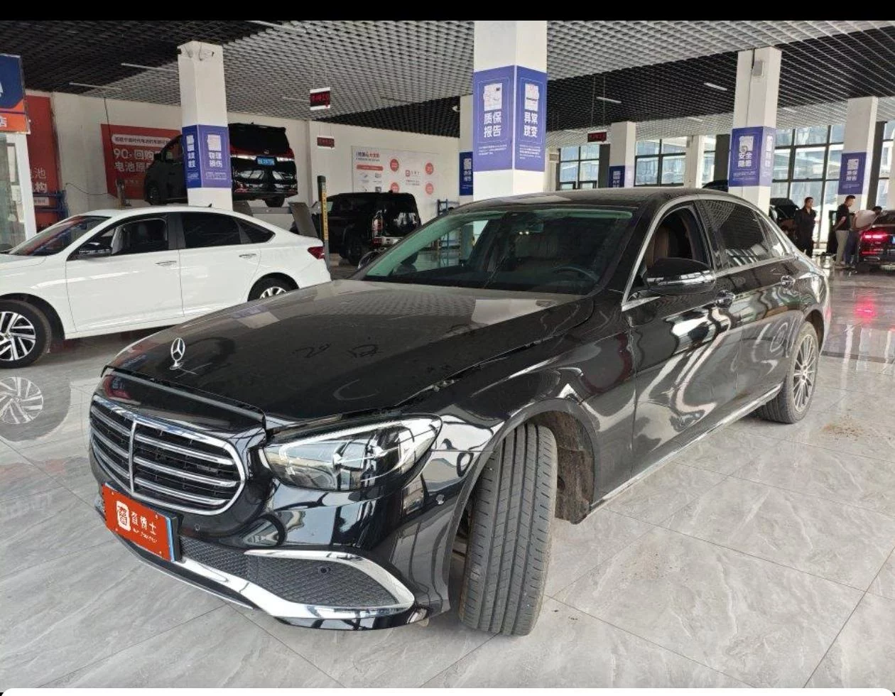 MERCEDES-BENZ E-CLASS