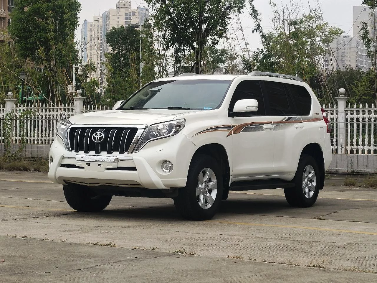 Toyota Prado