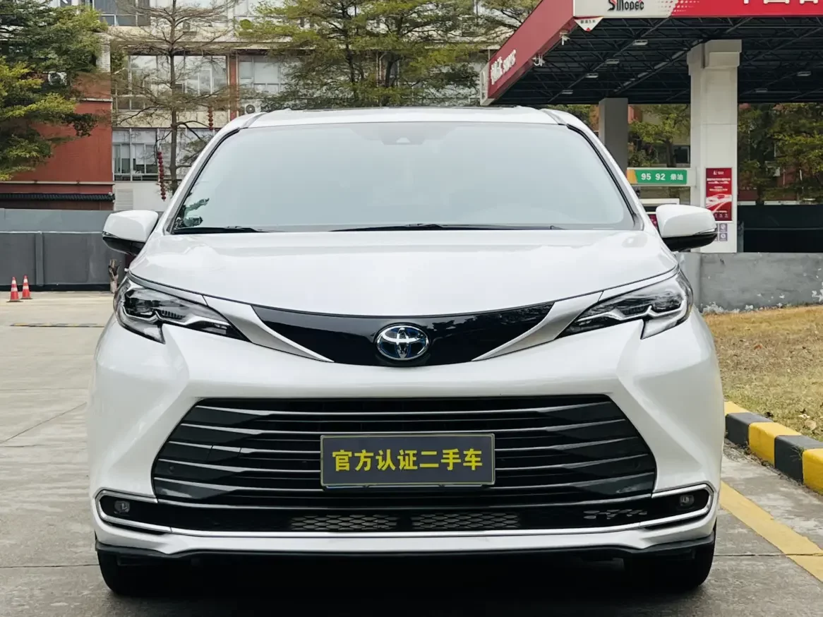 Toyota Sienna