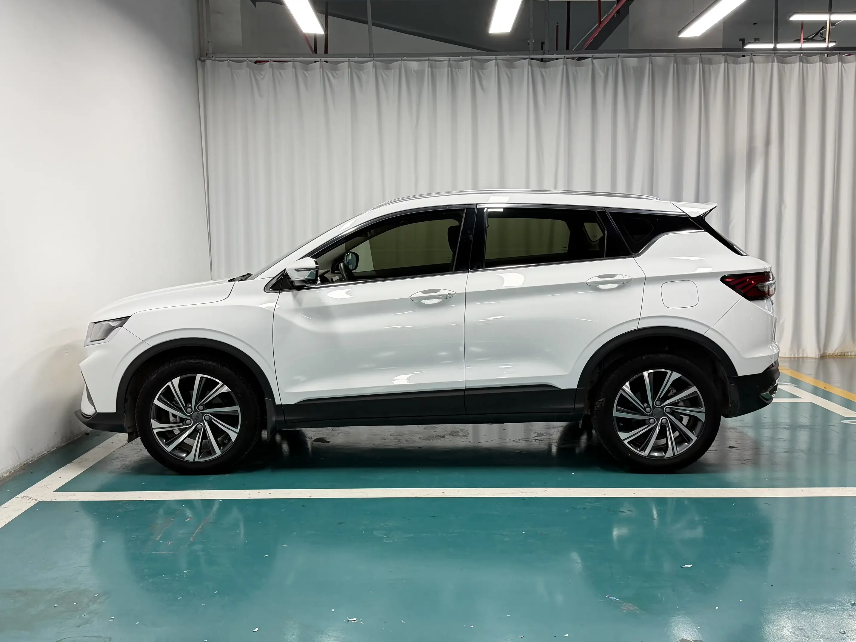 Geely Coolray SX11