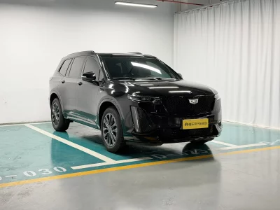 Cadillac XT6