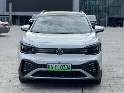 Volkswagen ID.6 CROZZ